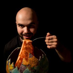 Meet your Posher, Gene